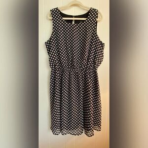 Paper Doll Dress Women’s 2X Black White Polka Dots Midi Lined Sleeveless Summer